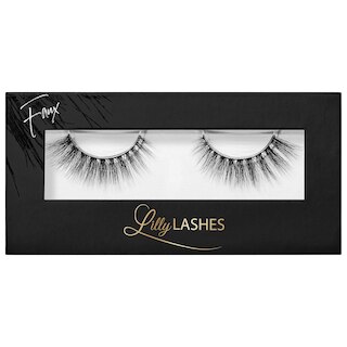 DOHA flare lash style, most complimentary to hooded, downturned & almond eye shapes